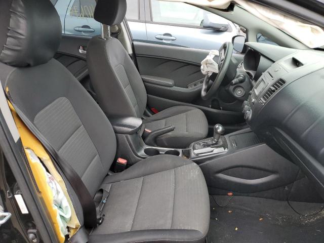 Photo 5 from auction – 2017 KIA FORTE LX with VIN 3KPFL4A75HE148149