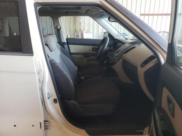 Photo 5 from auction – 2010 KIA SOUL + with VIN KNDJT2A29A7141018