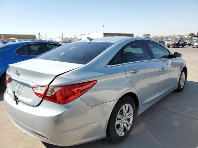 Photo 4 from auction – 2012 HYUNDAI SONATA GLS with VIN 5NPEB4AC9CH334700