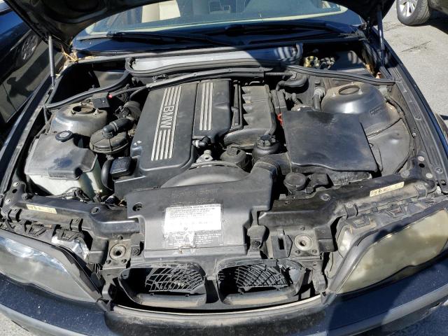 Photo 7 from auction – 2003 BMW 325 I with VIN WBAAZ33453KP80321