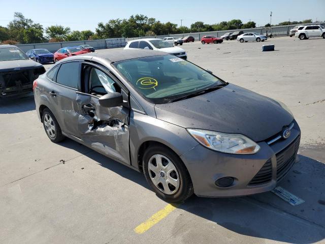 FORD FOCUS S 2013 with VIN 1FADP3E24DL131418 - Photo from auction