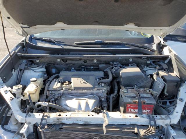 Photo 7 from auction – 2015 TOYOTA RAV4 LE with VIN JTMZFREV6FJ024661