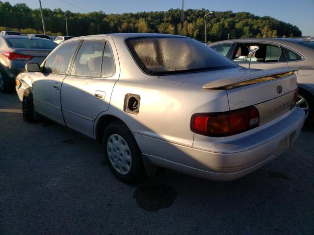 Photo 3 from auction – 1995 TOYOTA CAMRY LE with VIN 4T1SK12E1SU634099
