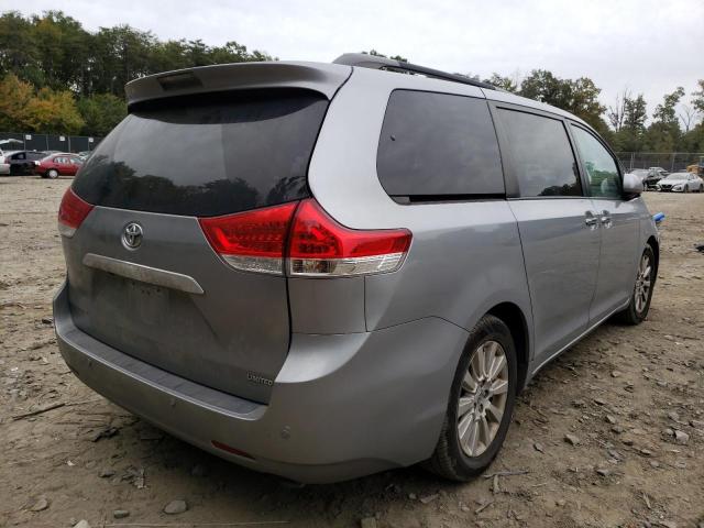 Photo 4 from auction – 2011 TOYOTA SIENNA XLE with VIN 5TDYK3DC5BS064179