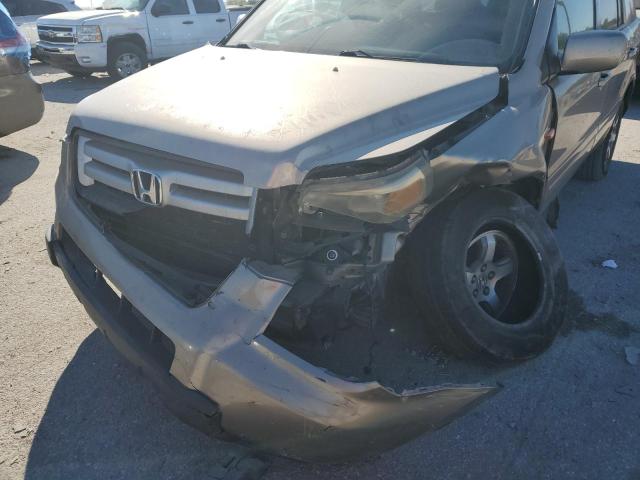 Photo 9 from auction – 2006 HONDA PILOT EX with VIN 2HKYF18566H518584