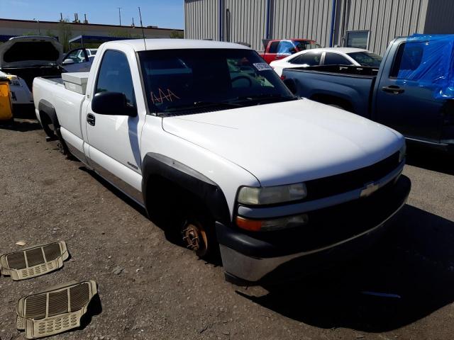 CHEVROLET SILVERADO 2001 with VIN 1GCEC14V51E305541 - Photo from auction