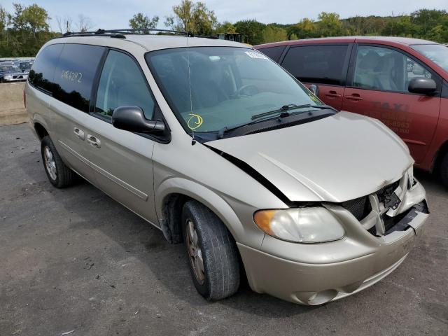 DODGE GRAND CARA 2005 with VIN 2D4GP44L95R428395 - Photo from auction