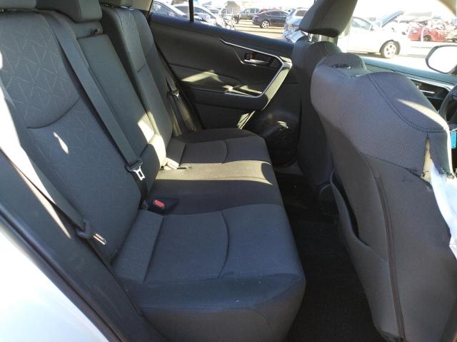 Photo 6 from auction – 2019 TOYOTA RAV4 XLE with VIN JTMP1RFV8KD031477