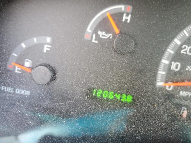Photo 9 from auction – 2002 FORD F150 with VIN 1FTRF17262NB42491