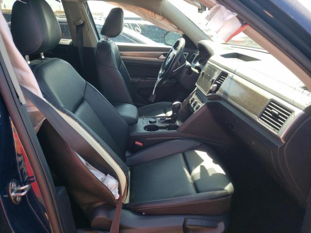 Photo 5 from auction – 2018 VOLKSWAGEN ATLAS SE with VIN 1V2LR2CA1JC577329