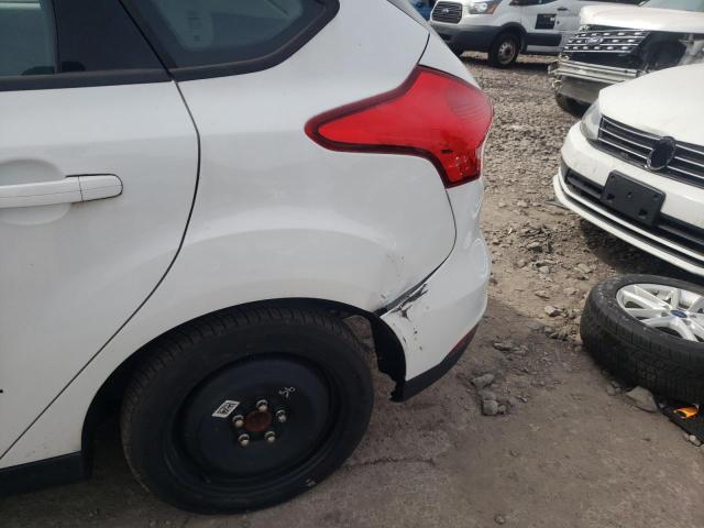 Photo 9 from auction – 2016 FORD FOCUS SE with VIN 1FADP3K20GL240323