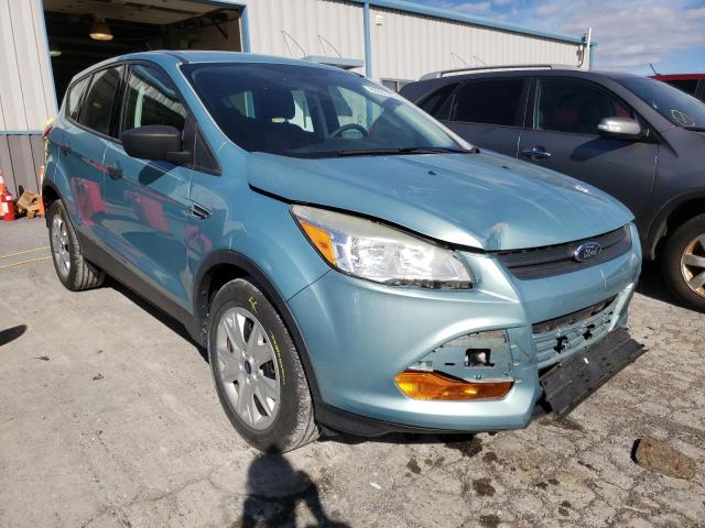 FORD ESCAPE S 2013 with VIN 1FMCU0F78DUB29085 - Photo from auction