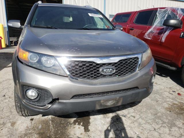 Photo 9 from auction – 2011 KIA SORENTO BA with VIN 5XYKT3A17BG118696