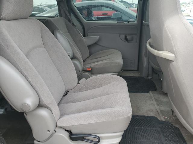 Photo 6 from auction – 2003 CHRYSLER TOWN & COU with VIN 2C4GP24R93R360036