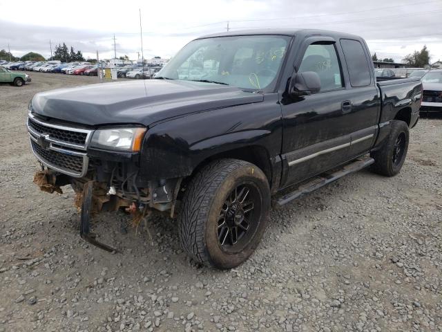 Photo 2 from auction – 2006 CHEVROLET SILVERADO with VIN 1GCEC19T16Z144080