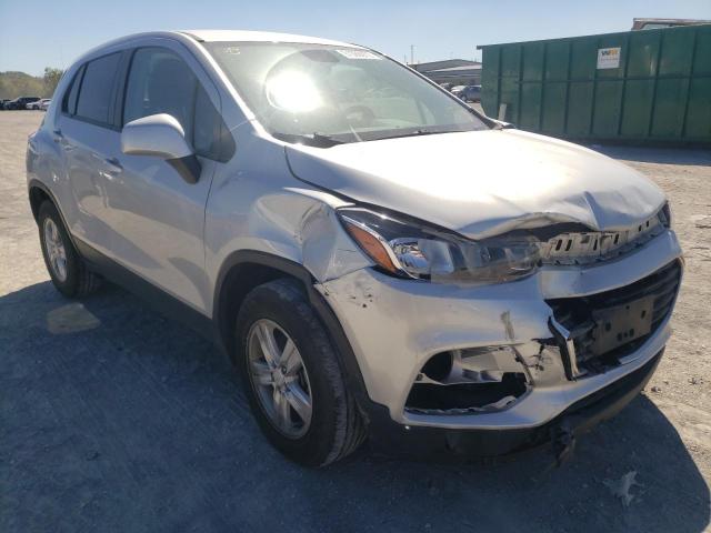 CHEVROLET TRAX LS 2019 with VIN 3GNCJKSB1KL280142 - Photo from auction