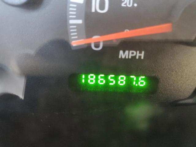 Photo 8 from auction – 2002 FORD F150 SUPER with VIN 1FTRW07L42KA97863