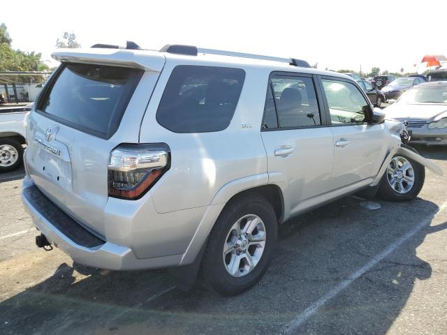 Photo 3 from auction – 2022 TOYOTA 4RUNNER SR with VIN JTEMU5JR0N5995241