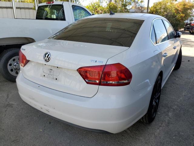 Photo 4 from auction – 2013 VOLKSWAGEN PASSAT SE with VIN 1VWBN7A36DC145993