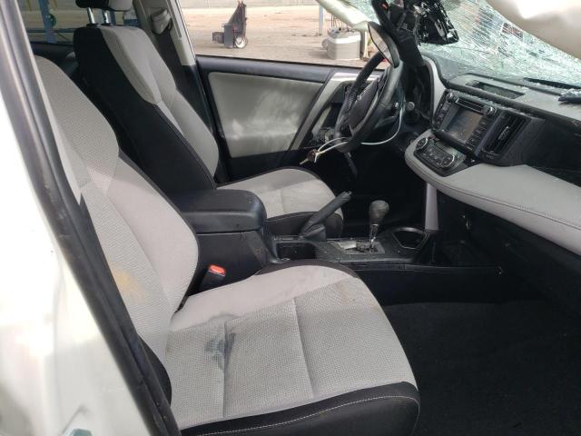 Photo 5 from auction – 2017 TOYOTA RAV4 XLE with VIN JTMWFREV5HJ713967