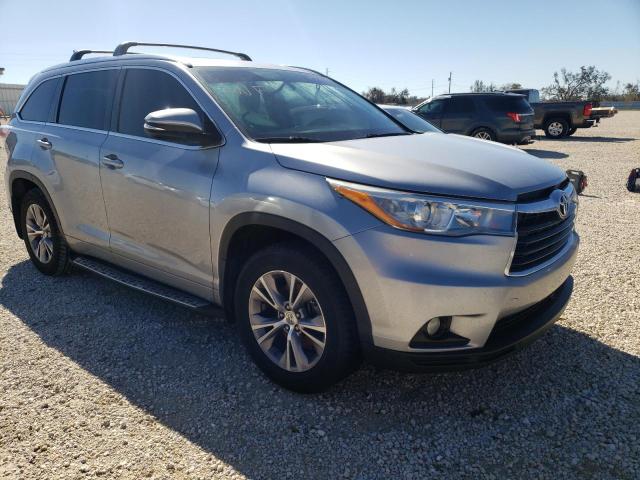 TOYOTA HIGHLANDER 2015 with VIN 5TDJKRFH3FS147810 - Photo from auction