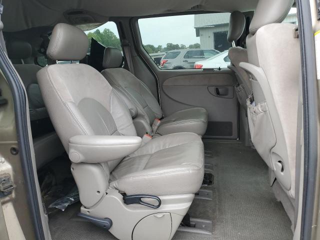 Photo 6 from auction – 2002 CHRYSLER TOWN & COU with VIN 2C8GP64L92R611833