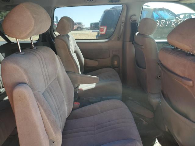 Photo 6 from auction – 2002 TOYOTA SIENNA LE with VIN 4T3ZF13C82U493863