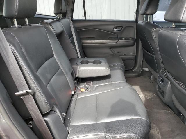 Photo 6 from auction – 2017 HONDA PILOT EXL with VIN 5FNYF6H53HB024729