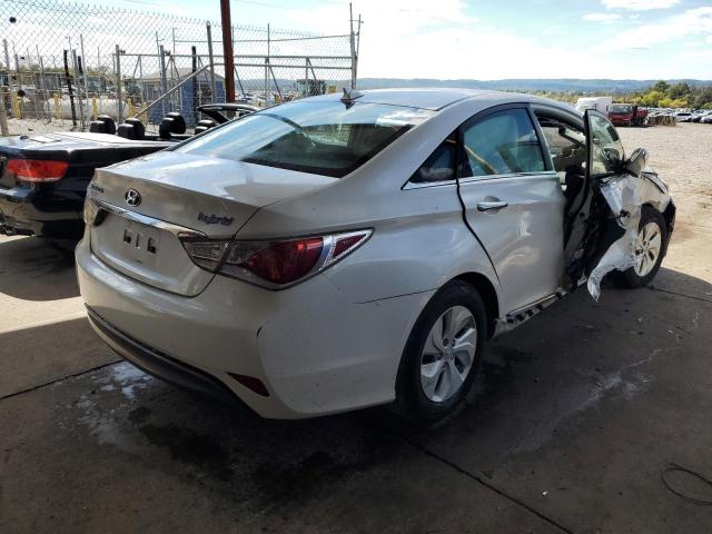 Photo 4 from auction – 2013 HYUNDAI SONATA HYB with VIN KMHEC4A48DA076986