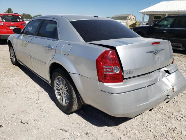 Photo 3 from auction – 2010 CHRYSLER 300 TOURIN with VIN 2C3CA5CV0AH283998