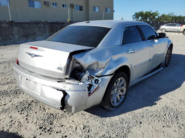 Photo 4 from auction – 2010 CHRYSLER 300 TOURIN with VIN 2C3CA5CV2AH284649