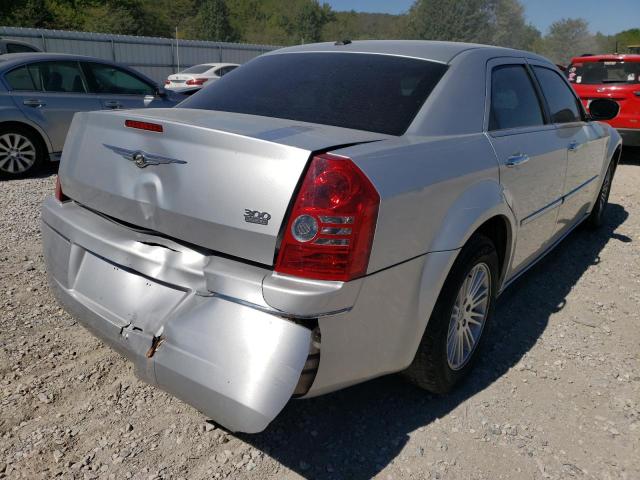 Photo 4 from auction – 2010 CHRYSLER 300 TOURIN with VIN 2C3CA5CV0AH283998