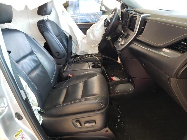 Photo 5 from auction – 2016 TOYOTA SIENNA SE with VIN 5TDXK3DC6GS757829