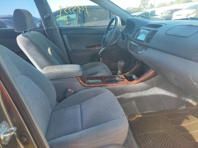 Photo 5 from auction – 2003 TOYOTA CAMRY LE with VIN 4T1BE30K73U730574