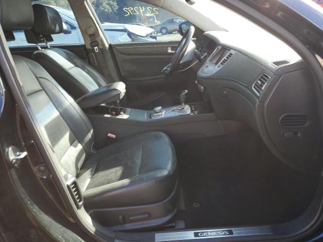 Photo 5 from auction – 2012 HYUNDAI GENESIS 4. with VIN KMHGC4DF9CU170247