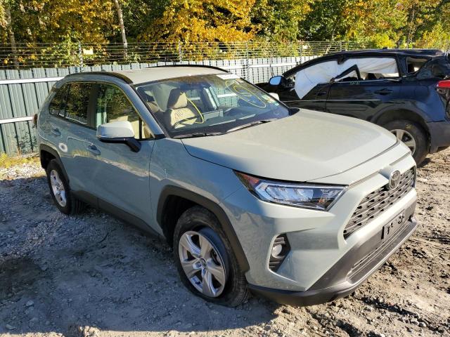 TOYOTA RAV4 XLE 2021 with VIN 2T3P1RFV5MW151422 - Photo from auction
