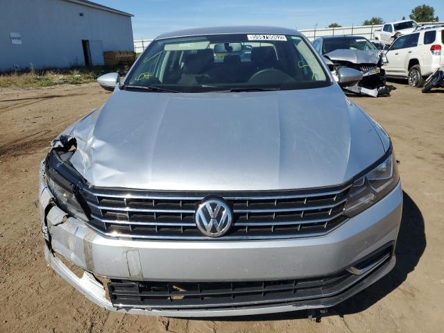 Photo 5 from auction – 2018 VOLKSWAGEN PASSAT S with VIN 1VWAA7A37JC025865