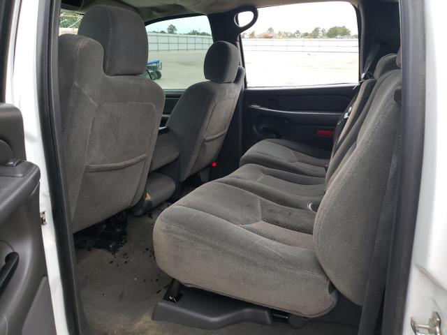 Photo 6 from auction – 2004 CHEVROLET SILVERADO with VIN 2GCEK13T841404511