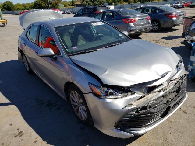 TOYOTA CAMRY LE 2020 with VIN 4T1C11AK5LU926841 - Photo from auction