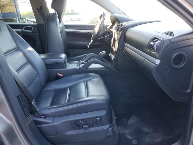 Photo 5 from auction – 2006 PORSCHE CAYENNE S with VIN WP1AB29P16LA65150