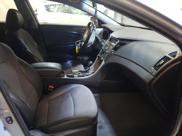 Photo 5 from auction – 2011 HYUNDAI SONATA SE with VIN 5NPEC4AC6BH129220