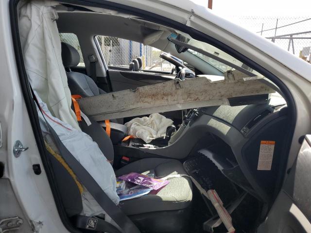Photo 5 from auction – 2013 HYUNDAI SONATA HYB with VIN KMHEC4A48DA076986