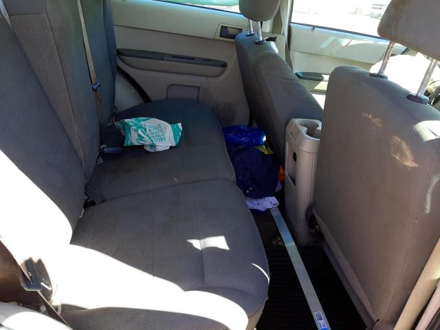 Photo 6 from auction – 2012 FORD ESCAPE XLS with VIN 1FMCU0C77CKC17947