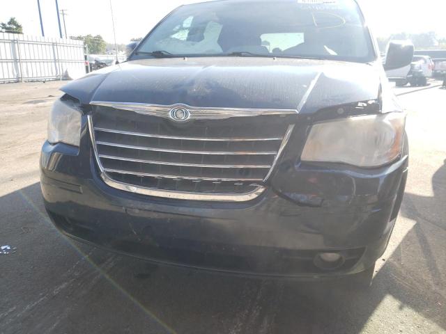 Photo 9 from auction – 2008 CHRYSLER TOWN & COU with VIN 2A8HR54P38R754050