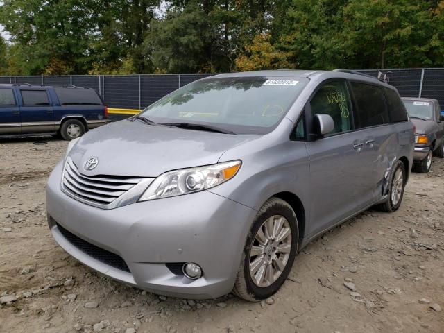 Photo 2 from auction – 2011 TOYOTA SIENNA XLE with VIN 5TDYK3DC5BS064179