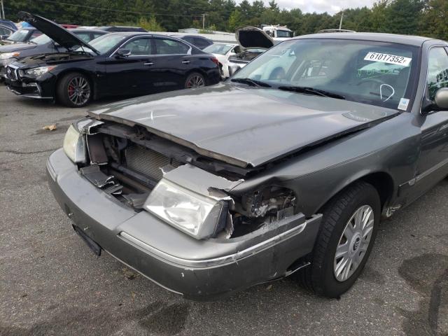 Photo 9 from auction – 2004 MERCURY GRAND MARQ with VIN 2MEFM74W94X676488