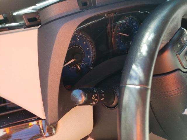 Photo 8 from auction – 2017 TOYOTA SIENNA XLE with VIN 5TDYZ3DC8HS891436