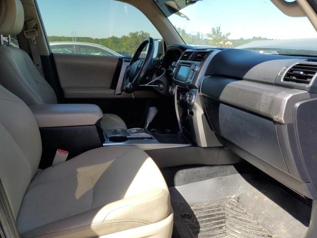 Photo 5 from auction – 2015 TOYOTA 4RUNNER SR with VIN JTEZU5JR5F5109096