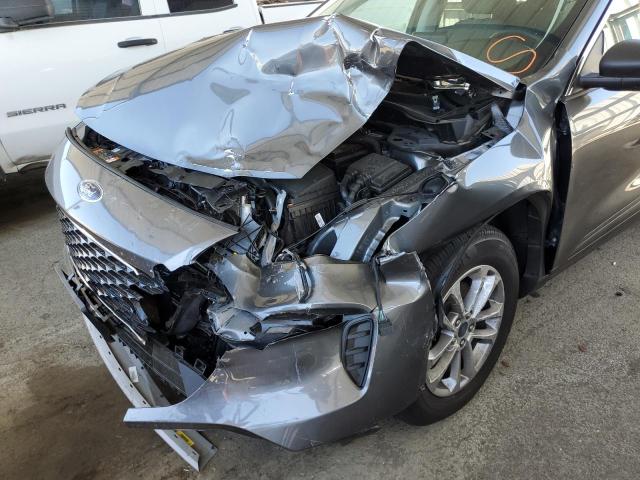 Photo 9 from auction – 2022 FORD ESCAPE SE with VIN 1FMCU9G64NUB08925