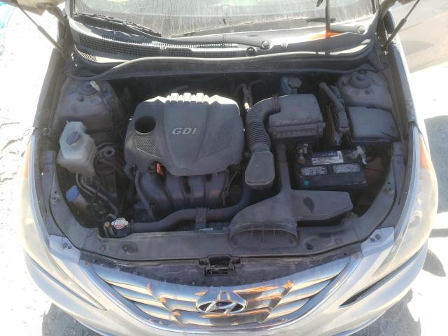Photo 7 from auction – 2011 HYUNDAI SONATA SE with VIN 5NPEC4AC7BH057878